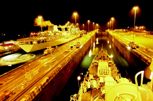 海军军港之夜照片图片
